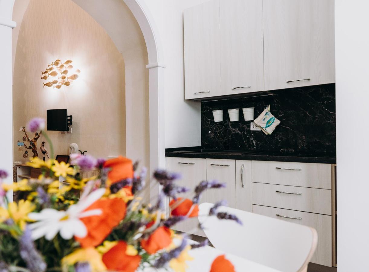 Mare Adesso Apartment โปลีญาโนอามาเร ภายนอก รูปภาพ